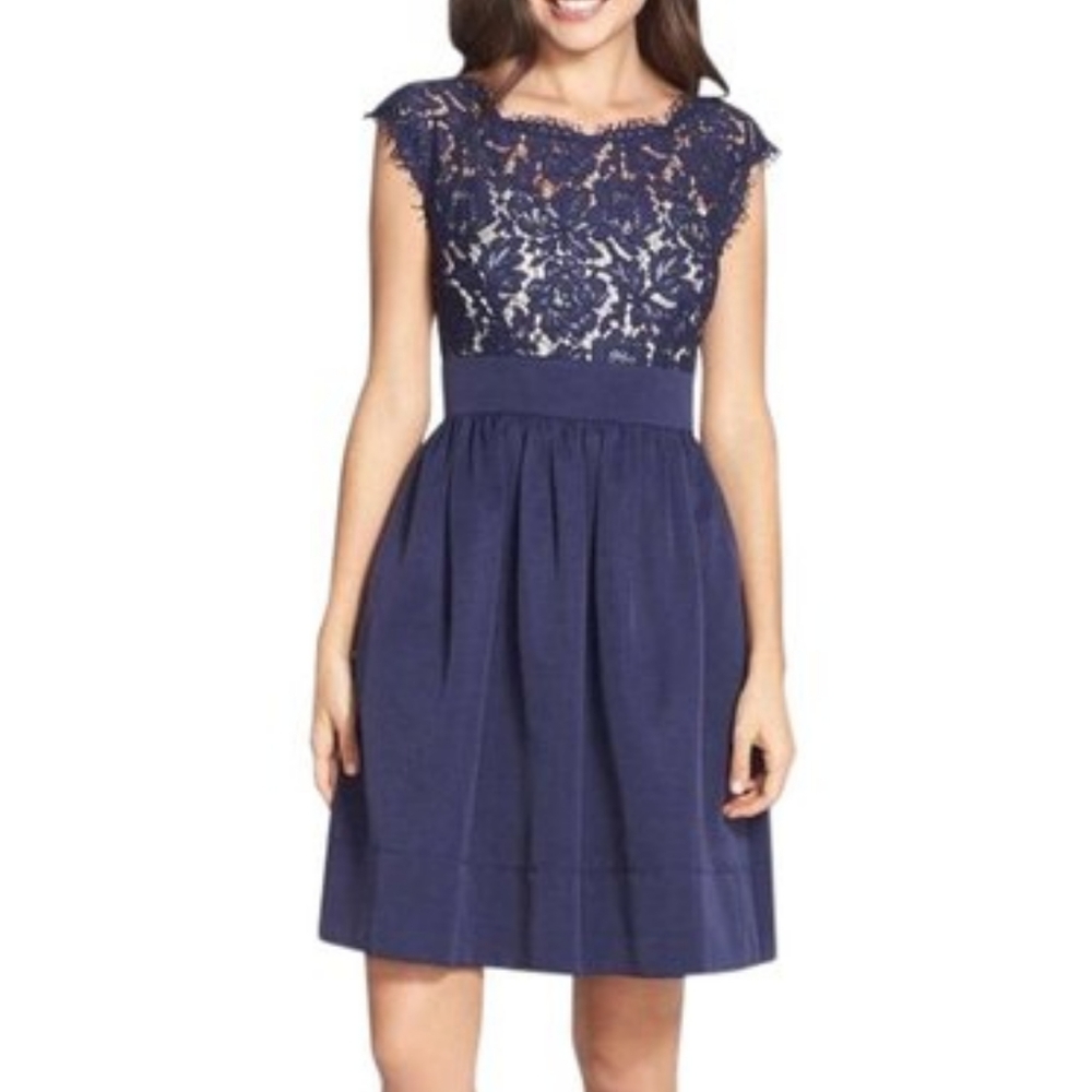 Eliza J Sz 16 Navy Lace Dress